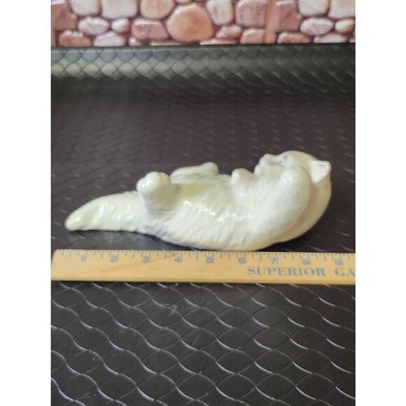 Vintage White Fluffy Ceramic Cat Figurine Laying Down with Belly Up - Picture 7 of 10